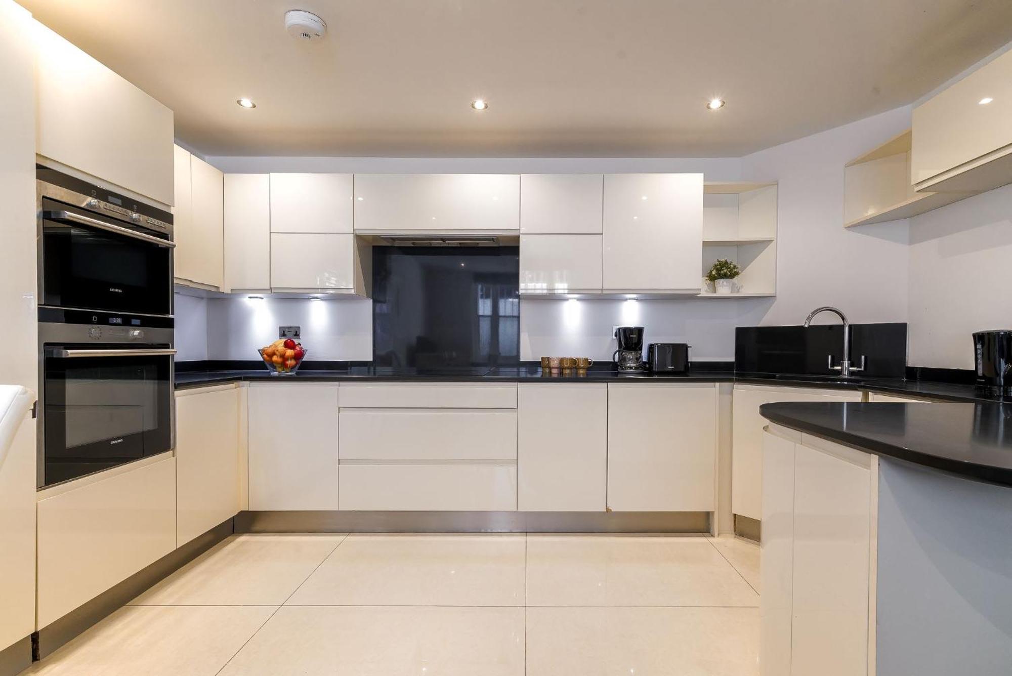 Notting Hill & Hyde Park - 2Br - Cityapartmentstay London Luaran gambar